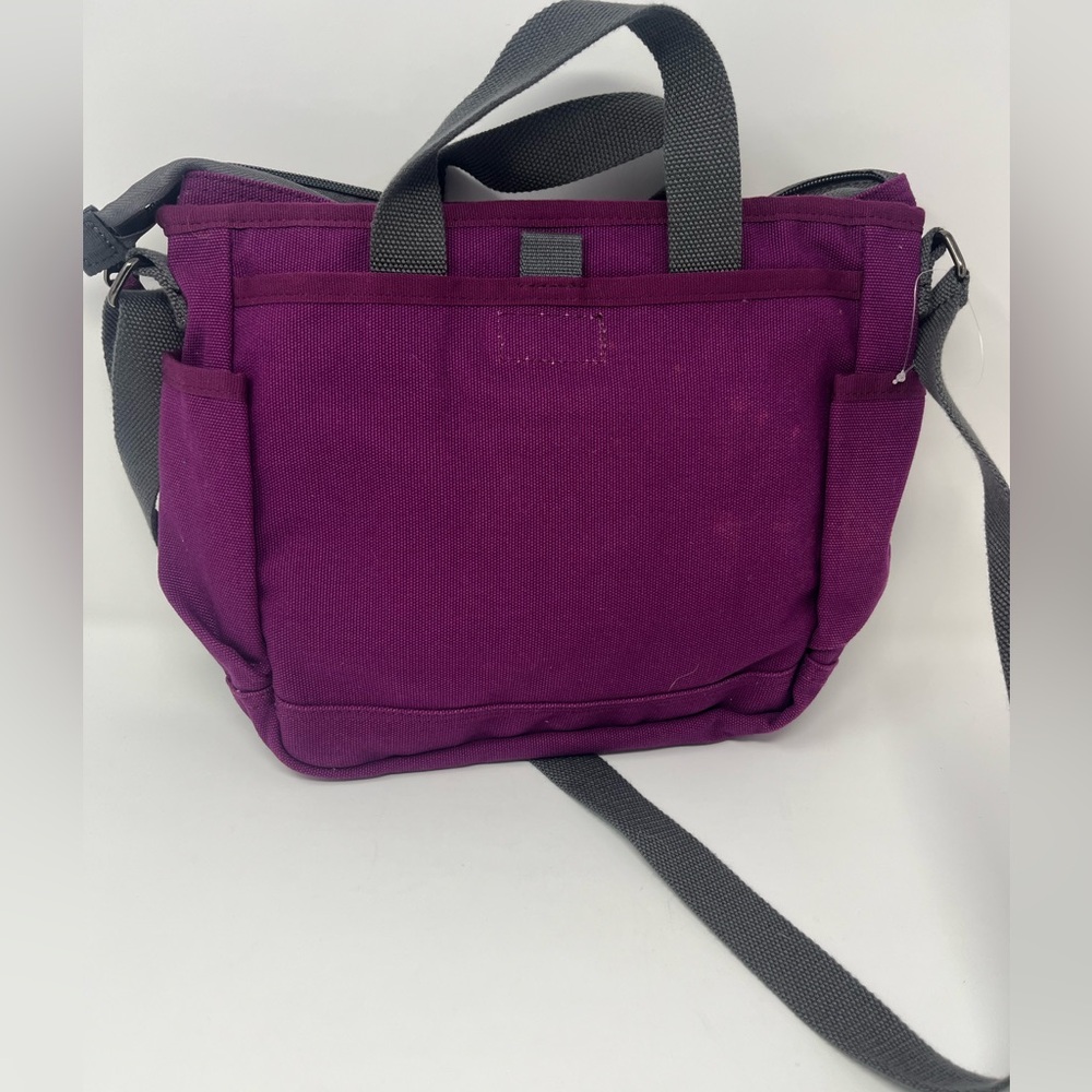 DULUTH Trading Co Plum Purple Canvas Travel Sling Bag Crossbody Purse Large NWOT - Picture 2 of 5